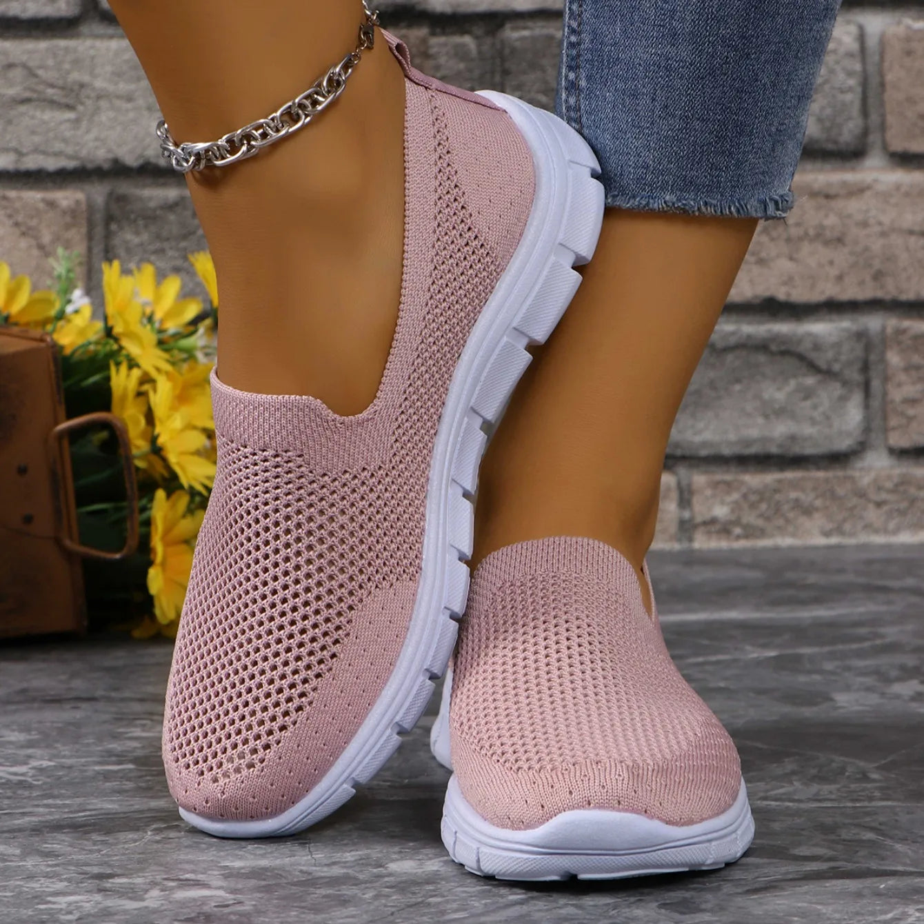 Women Sneakers 2024 New Spring Summer Casual Single Shoes Old Beijing Cloth Shoes Soft Sole Flat Designer Shoes Zapatos De Mujer