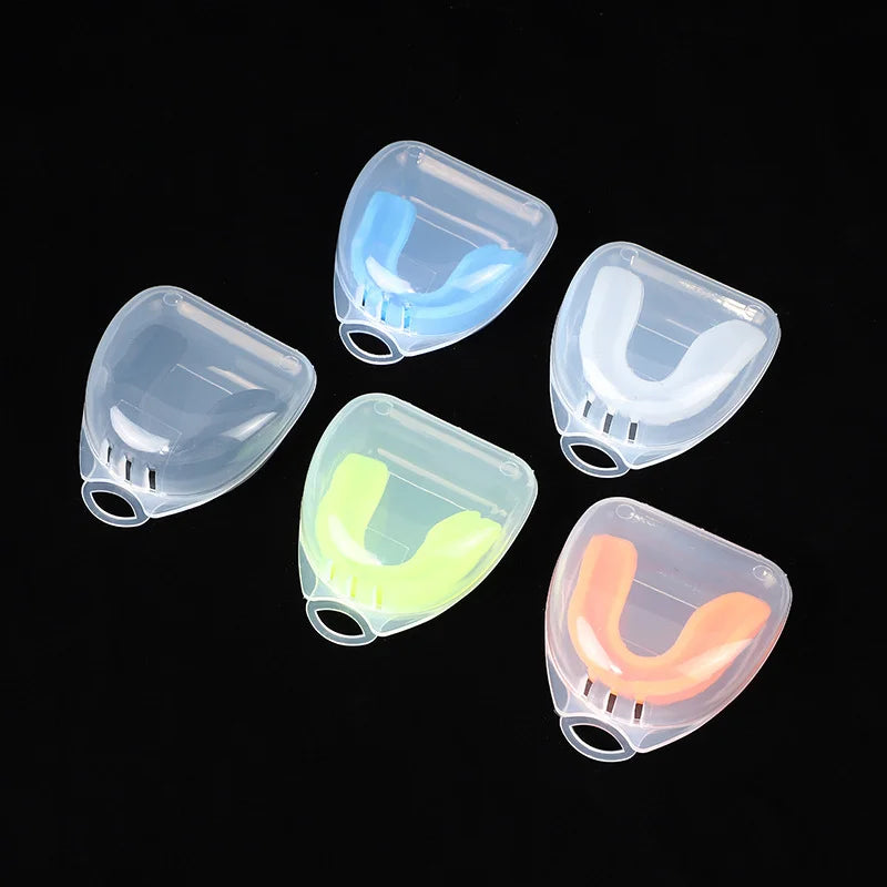 Professional Silica Gel Mouth Guard for Sports, Teeth Protector for Kids and Adults Ideal for Basketball Rugby Boxing and Karate