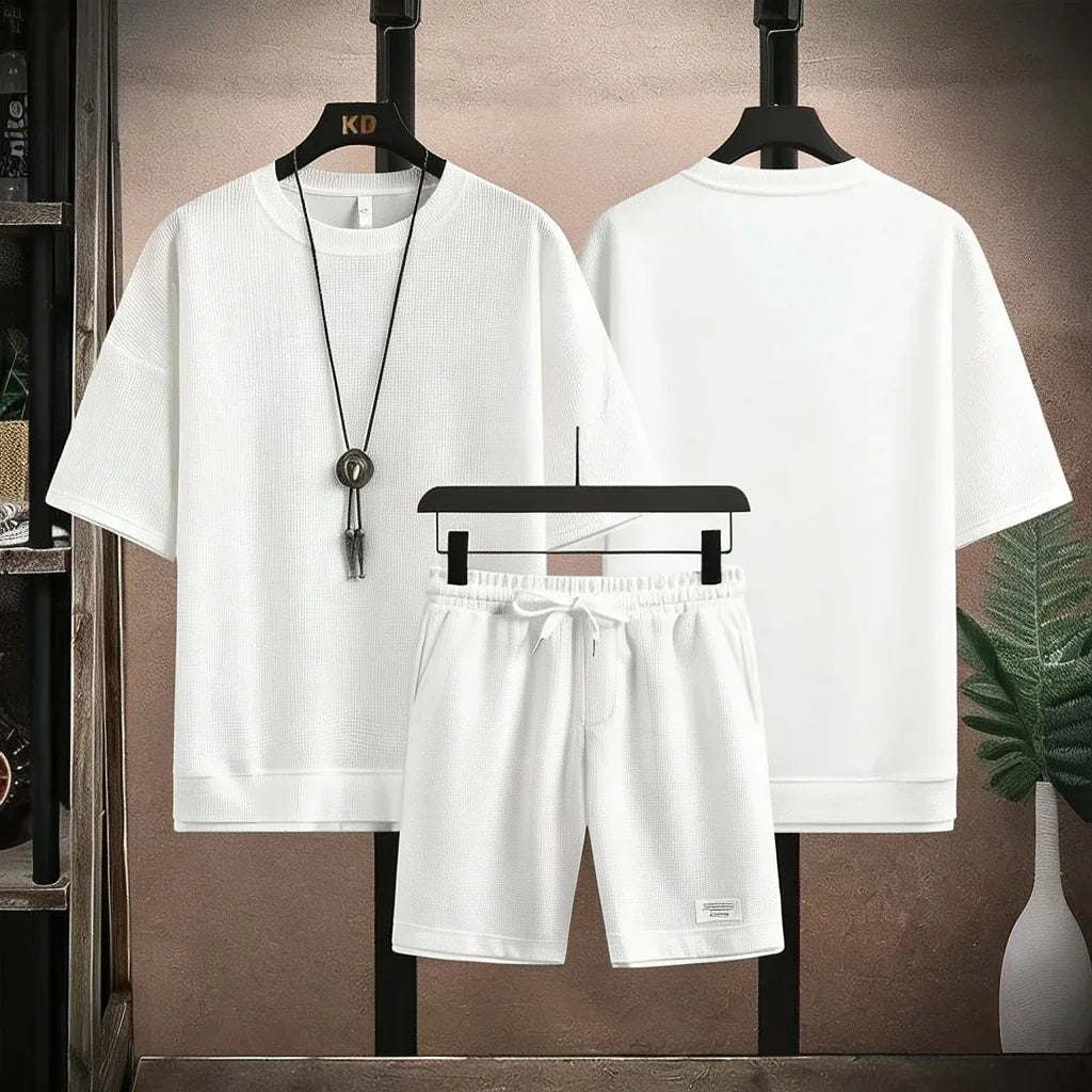Men's Luxury Bear Print 2 Piece Outfit, Waffle Knit T-shirt + Shorts Set, Casual Designer Inspired Streetwear Tracksuit, White
