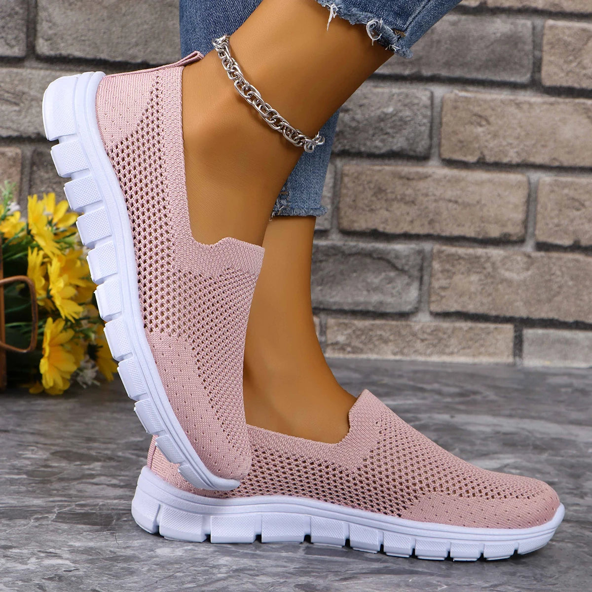 Women Sneakers 2024 New Spring Summer Casual Single Shoes Old Beijing Cloth Shoes Soft Sole Flat Designer Shoes Zapatos De Mujer