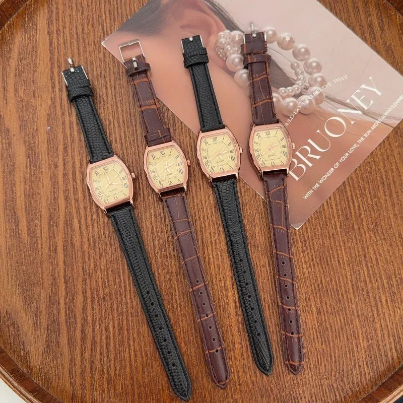 Simple Fashion Retro Brown Women Quartz Watches High Quality Ladies Wristwatches Vintage Leather Watchband Watch for Lovers Gift
