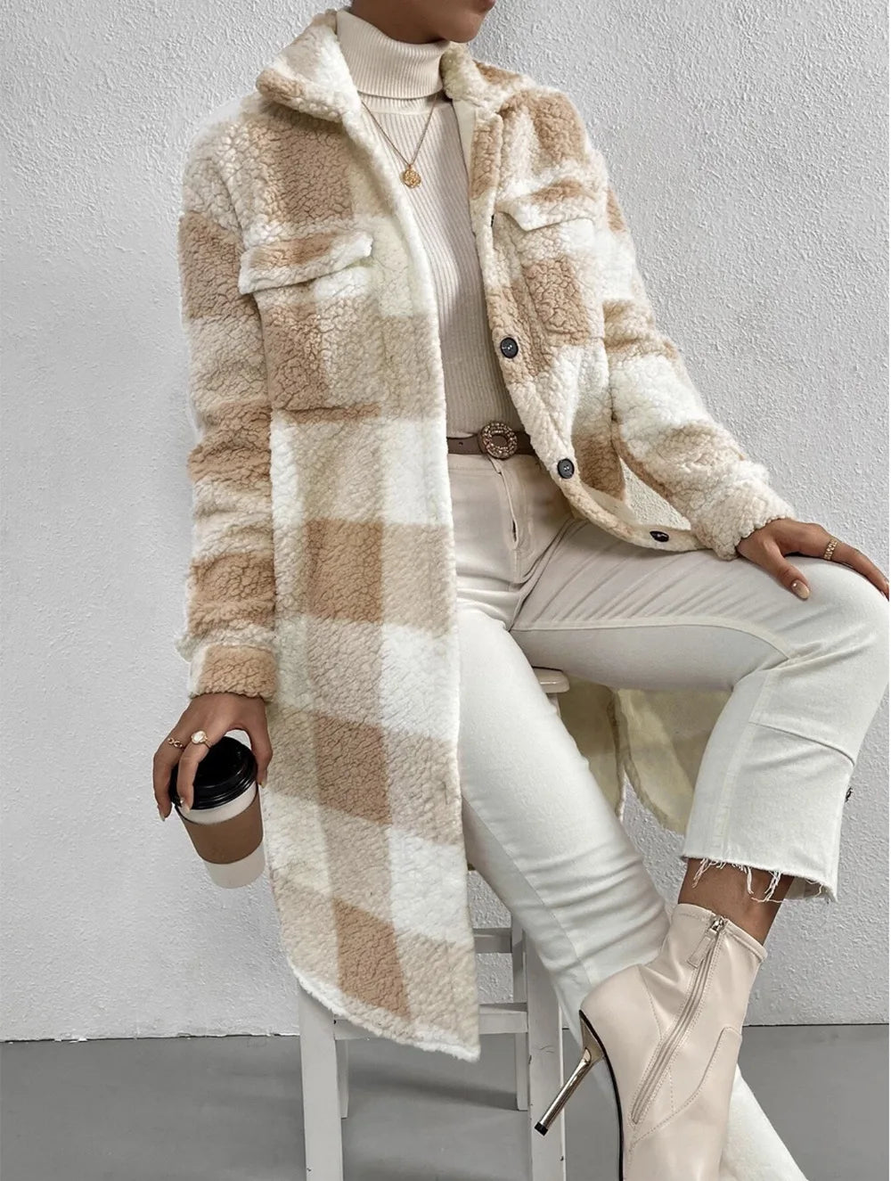 Cardigan 2023 Autumn Long Sleeved Turn-down Collar Plush Plaid Coat Loose Temperament Commuter Longline Jacket Women Outerwear