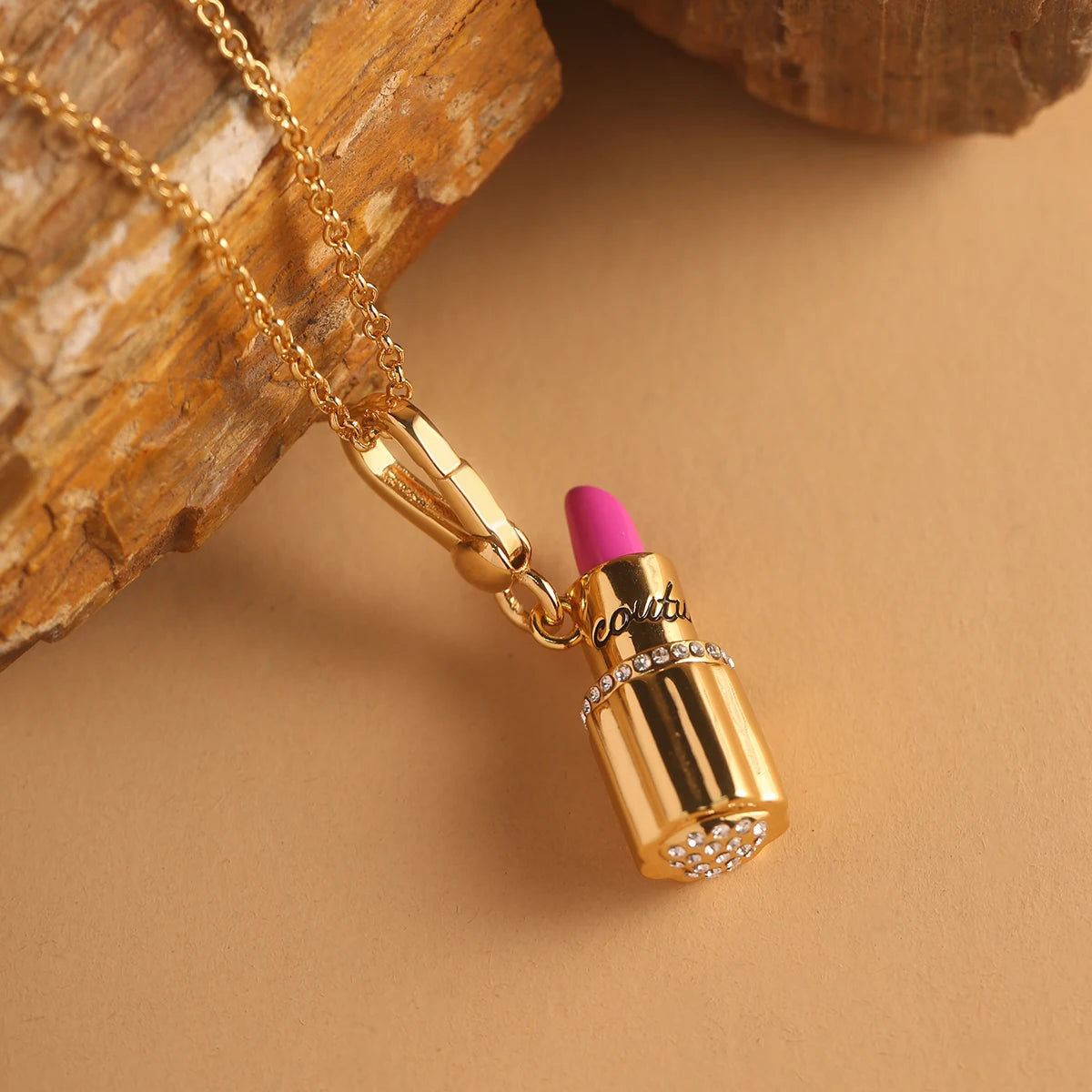 Fashion Luxury Golden Lipstick Tube Pendant Necklace for Women Keychain Pendant Sweet Niche Party Jewelry Halloween Gifts