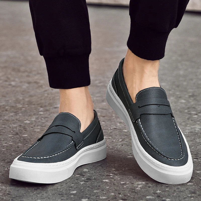 Designer Brand Men's Loafers Green Casual Shoes Men's Lightweight Soft Soled Walking Flat Shoes Brown Luxury Sneakers for Men