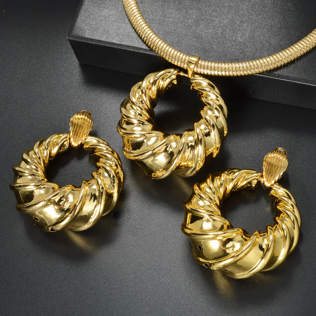 2pcs Men's Women's Jewelry Set Geometric Spiral Pattern Collar Pendant Earrings Hip Hop Punk Party Banquet Accessories Gifts