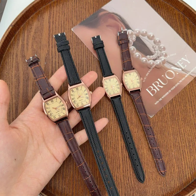 Simple Fashion Retro Brown Women Quartz Watches High Quality Ladies Wristwatches Vintage Leather Watchband Watch for Lovers Gift