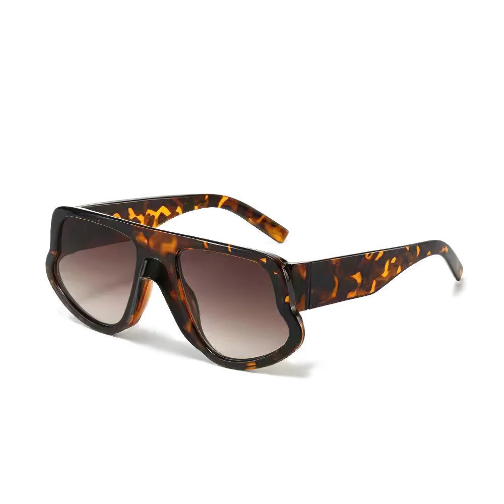 2025 New In Fashion Rectangle Sunglasses Women Brand Designer Eyewear Vintage Small Frame Sun Glasses Ladies Black Square