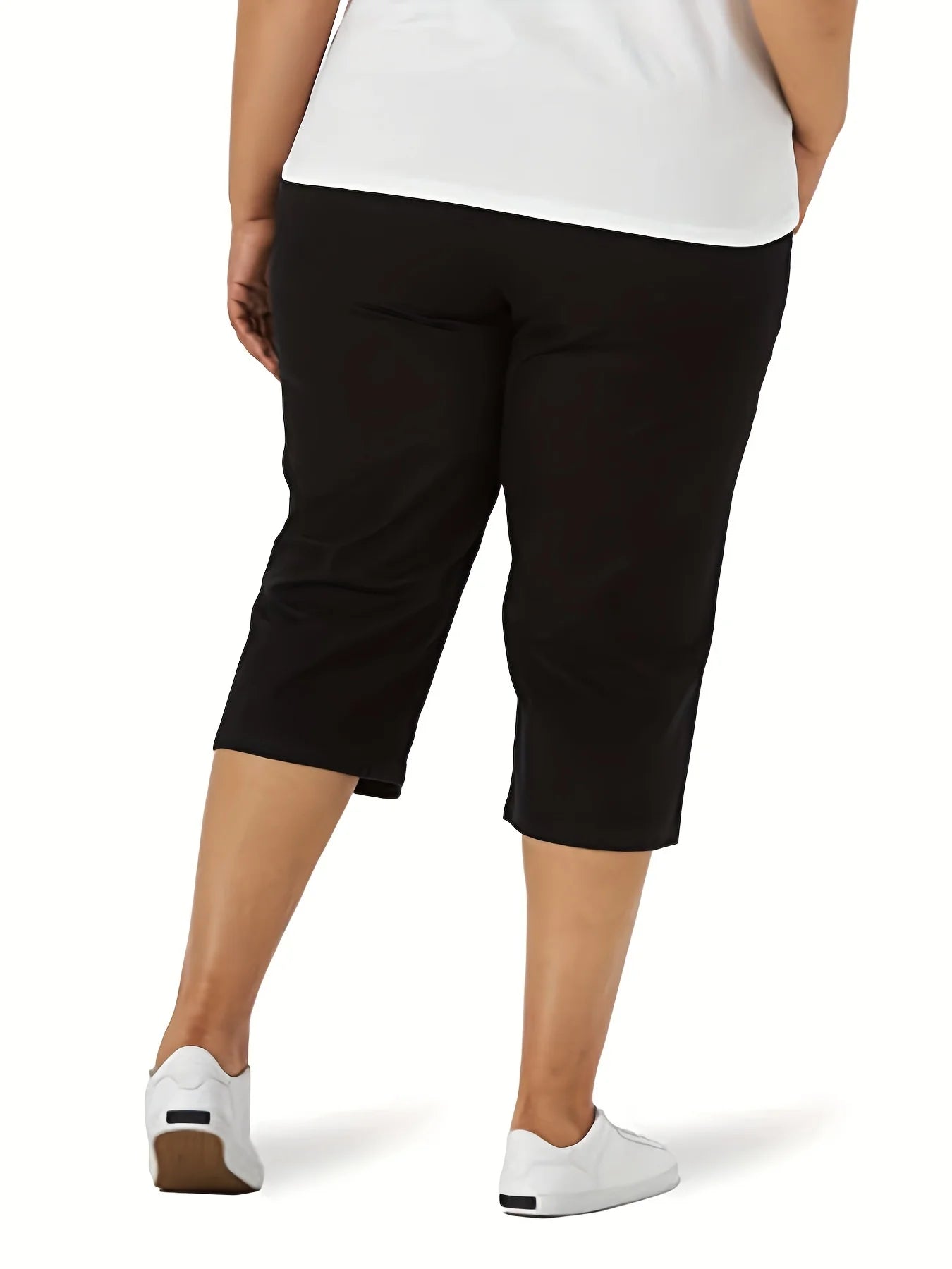 New plus-size women's knitted fabric high-grade pocket design solid color tight casual seven-cent pants in the summer of 2024