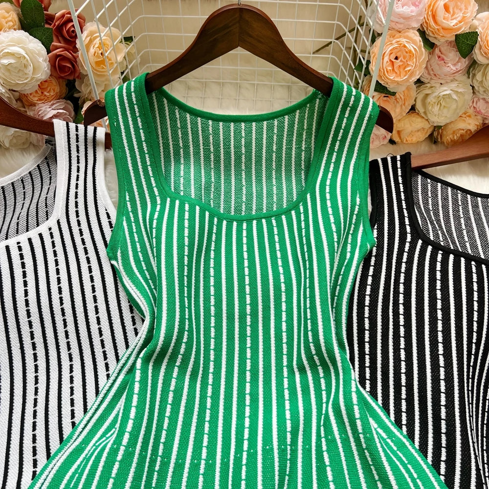 YuooMuoo Chic Fashion Sexy Slim Waist Knitted Short Dress Ins Hot 2025 Women Y2K Vertical Stripes Summer Dress Party Vestidos