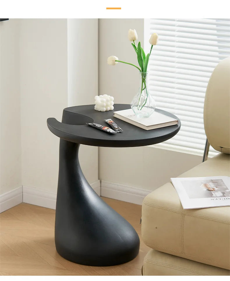 Realife Light Luxury High-end Creative Bedside Table Shelf Sofa Edge Table Living Room Mobile Black Minimalist Coffee Table 2025