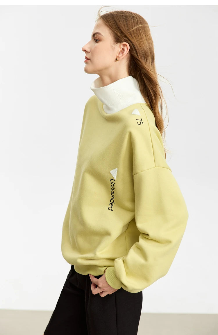 AMII Minimalist Preppy Style Embroidery Sweatshirt Women 2024 Autumn Lazy Loose Spliced Turtleneck Velvet Pullovers 12333011