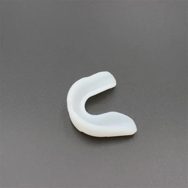 Professional Silica Gel Mouth Guard for Sports, Teeth Protector for Kids and Adults Ideal for Basketball Rugby Boxing and Karate