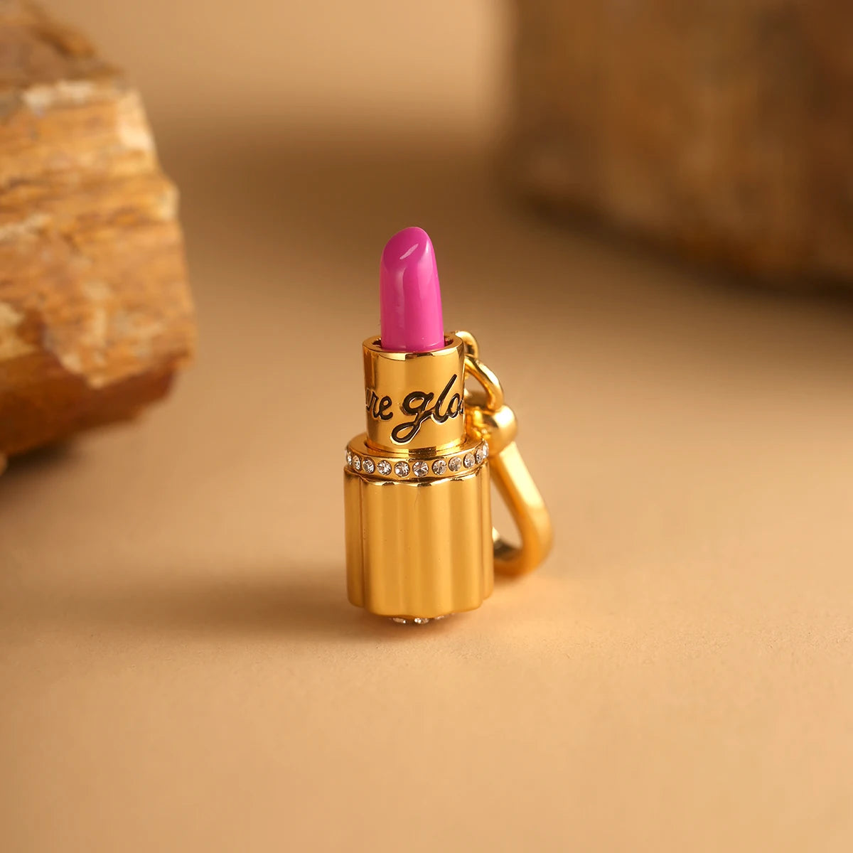 Fashion Luxury Golden Lipstick Tube Pendant Necklace for Women Keychain Pendant Sweet Niche Party Jewelry Halloween Gifts