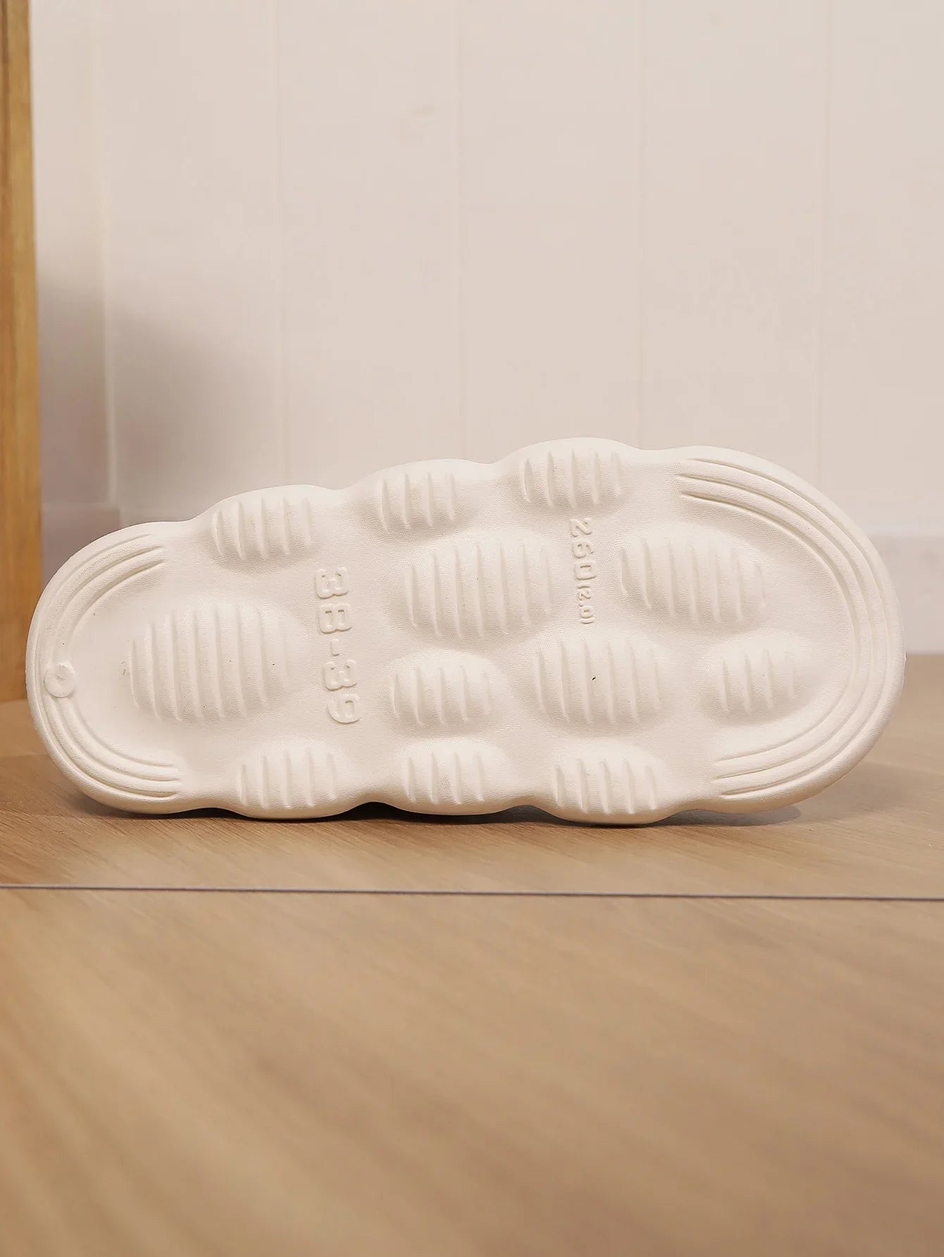 Winter Men Women Shoes Winter Short Plush Slippers Outdoor Fur Non-slip House Shoes Casual Fuzzy Soft Cozy Men Women Shoes