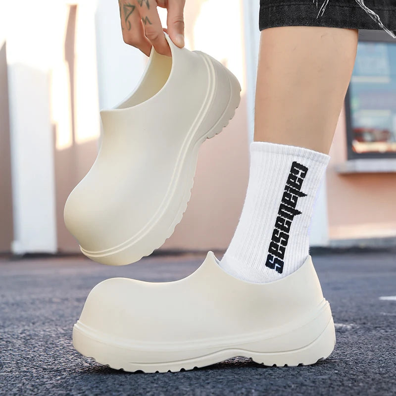 Slippers for men, spring trendsetters, height increasing thick soled big toe shoes, stylish men, summer outerwear, casual fashio