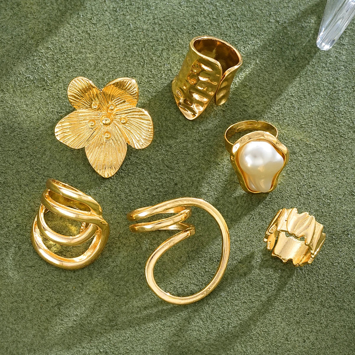 6Pcs/Set Fashion Imitation Pearl Flower Rings For Women Irregular Exaggerated Gold Color Line Rings Set New Female Jewelry Gifts