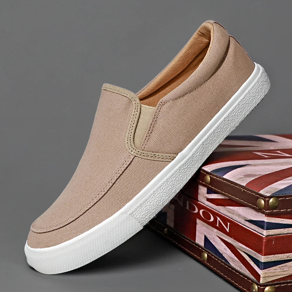2026 Men Casual Canvas Shoes Spring Breathable Pure Color Anti-slip Soft-Soled Men's Driving Cloth Shoes BD26001