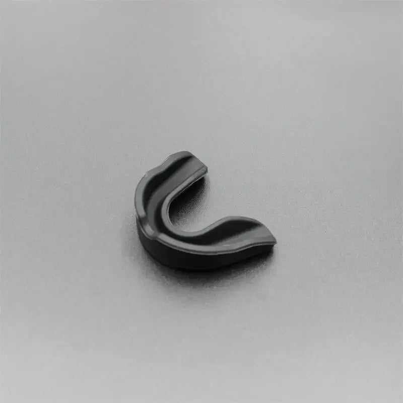 Professional Silica Gel Mouth Guard for Sports, Teeth Protector for Kids and Adults Ideal for Basketball Rugby Boxing and Karate
