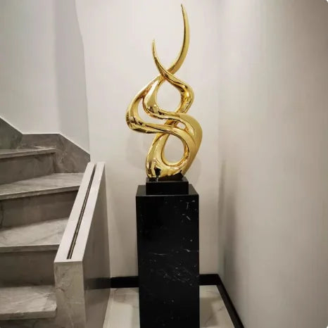 Luxury High-end Resin Electroplating Art Sculpture Decoration Home Room Statue Ornaments Office Hotel Lobby Furnishing Crafts