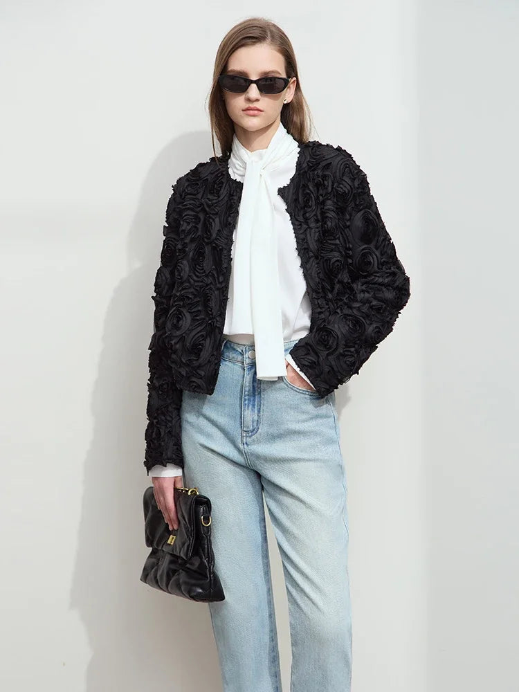 AMII Minimalism Short Jacket Women 2025 Autumn New Elegant Romantic Stereoscopic Flower O-Neck Hook Button Outwear Coat 12521066