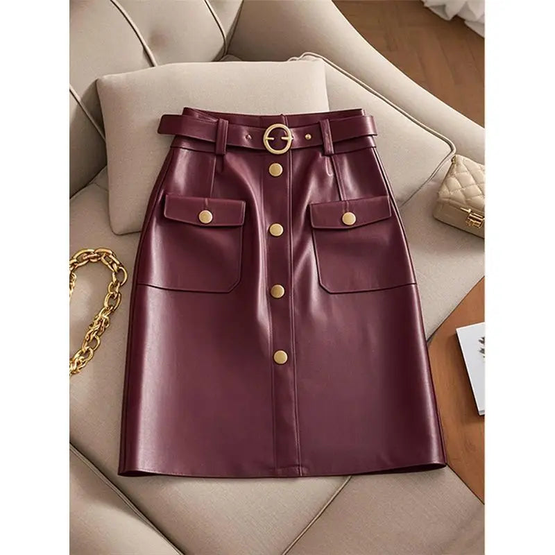 2024 autumn new high-end and super good-looking A-line skirt, fashionable and high-end wine red leather  black skirt