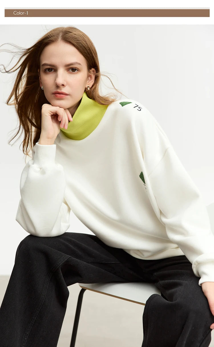 AMII Minimalist Preppy Style Embroidery Sweatshirt Women 2024 Autumn Lazy Loose Spliced Turtleneck Velvet Pullovers 12333011