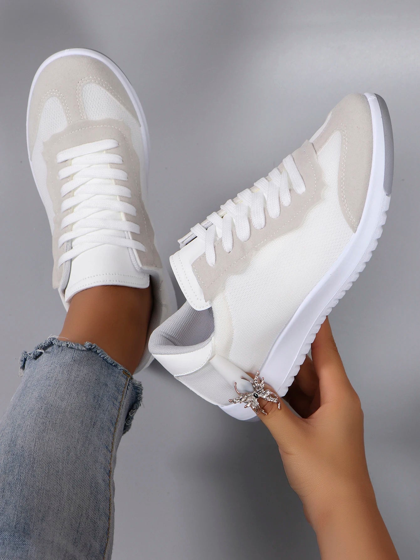 Spring new women's sports shoes, fashionable, breathable, lightweight, non-slip, wear-resistant, casual sports shoes, flat shoes