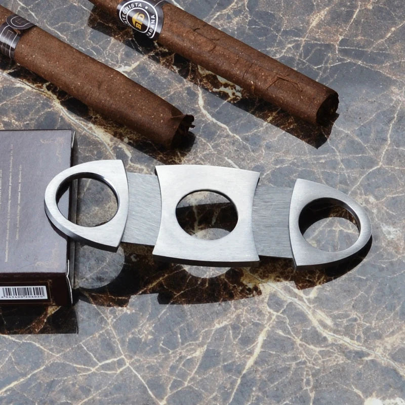 New Cigar Cutter Stainless Steel Sharp Cigar Cutter Manual Cigarette Breaker Scissors Accessories Wedding Party Souvenir Gifts