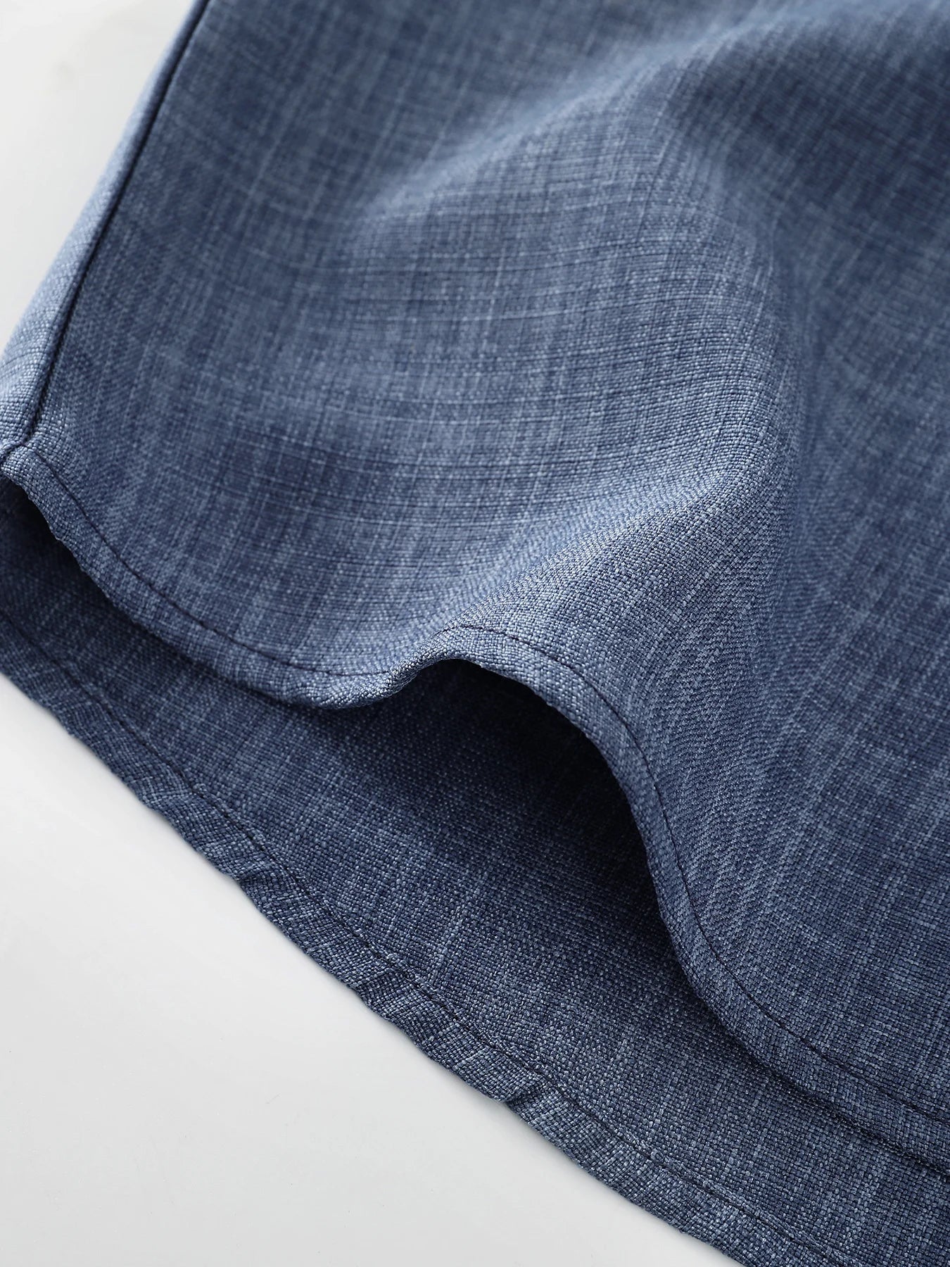 Plus Size Men's Minimal Textured Set, Single Pocket Linen Shirt & Matching Shorts for Casual Commute