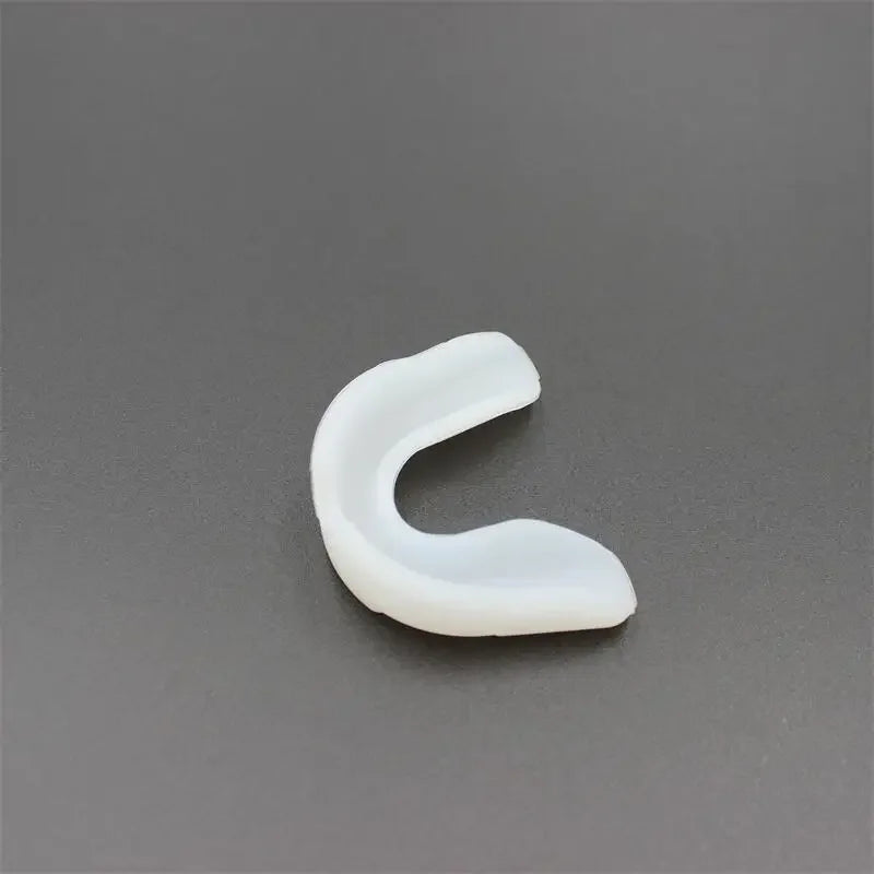 Professional Silica Gel Mouth Guard for Sports, Teeth Protector for Kids and Adults Ideal for Basketball Rugby Boxing and Karate