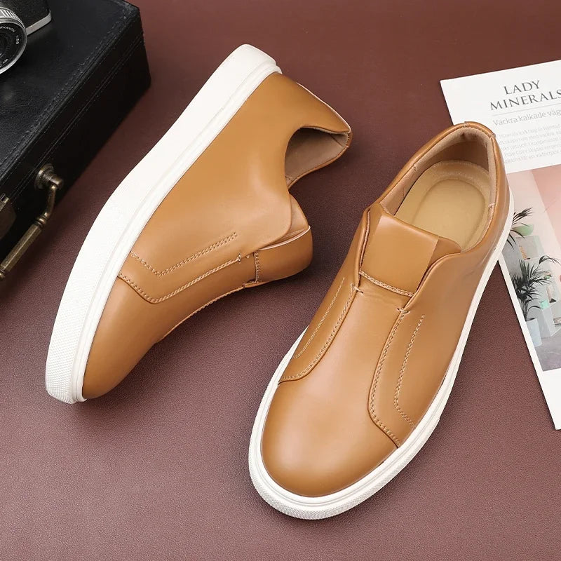 Fashion Men's Skateboard Shoes Sneakers Men Casual Slip-on Leather Loafers Flats