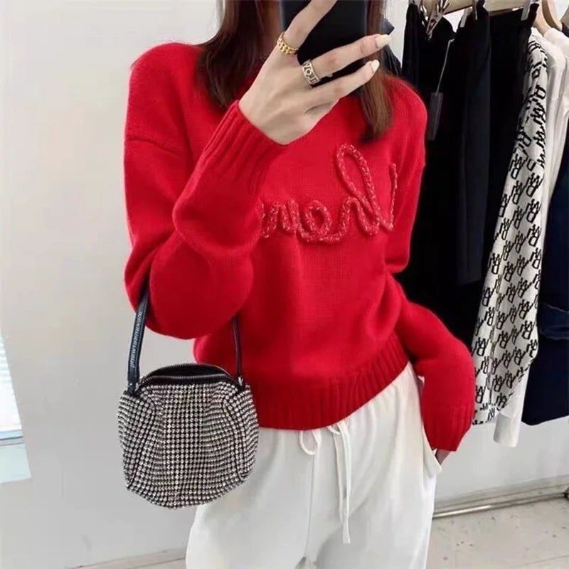 Autumn New Pullover Sweater Women Design Sense Letter Knitted Beaded Round Neck Short Simple Female Knitted Top