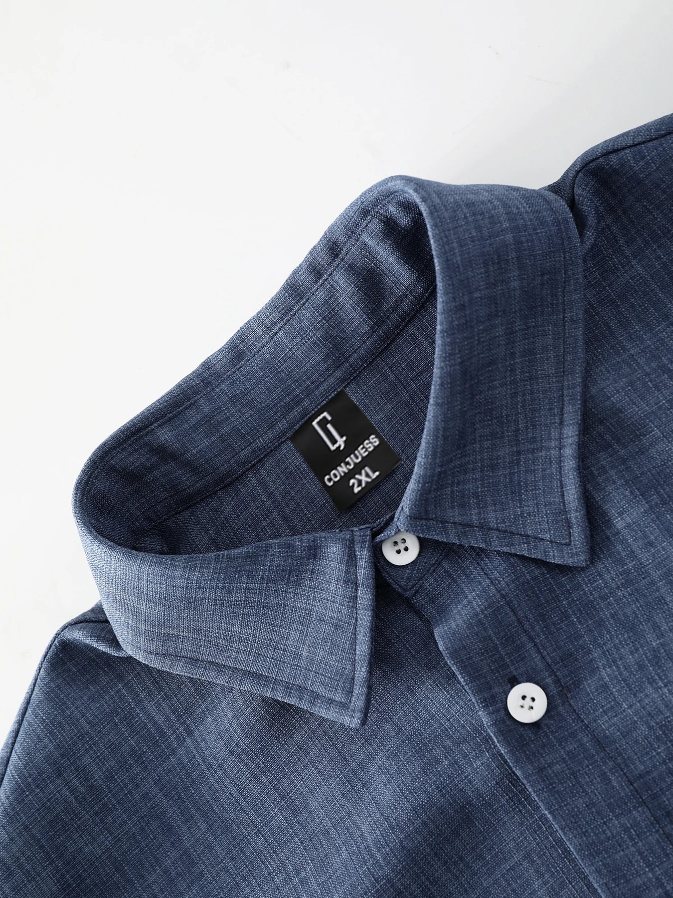 Plus Size Men's Minimal Textured Set, Single Pocket Linen Shirt & Matching Shorts for Casual Commute
