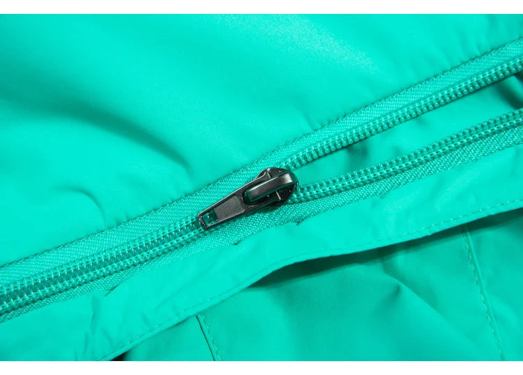 TRVLWEGO Women's Autumn Waterproof Rain Jacket Camping Lightweight Raincoat Hooded Hiking Jacket Softshell Windbreaker Coats