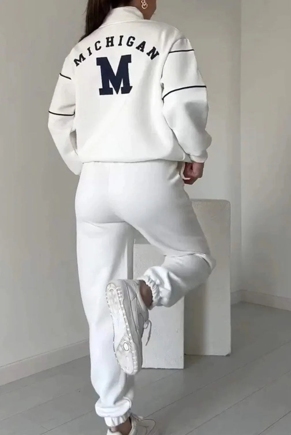Autumn Winter Women's Fashion Letter Print Sweatshirt Set Casual Zipper Half Open Collar Long-sleeve + Sweatpants Two-piece Set