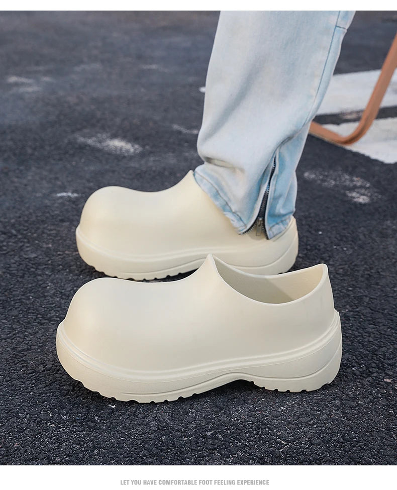 Slippers for men, spring trendsetters, height increasing thick soled big toe shoes, stylish men, summer outerwear, casual fashio