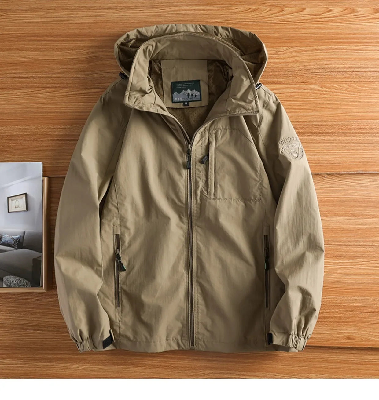 Men's Jacket Spring and Autumn Three Proof Fashion Casual Loose Hooded Professional Outdoor Windproof Windbreaker Coat