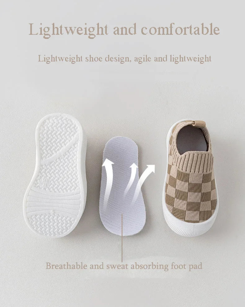 Baby shoes with soft soles, baby walking shoes, versatile, breathable, non slip sports shoes, spring and autumn new fashionable