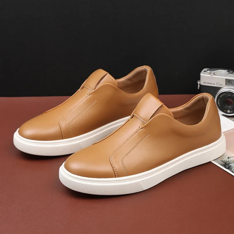 Fashion Men's Skateboard Shoes Sneakers Men Casual Slip-on Leather Loafers Flats