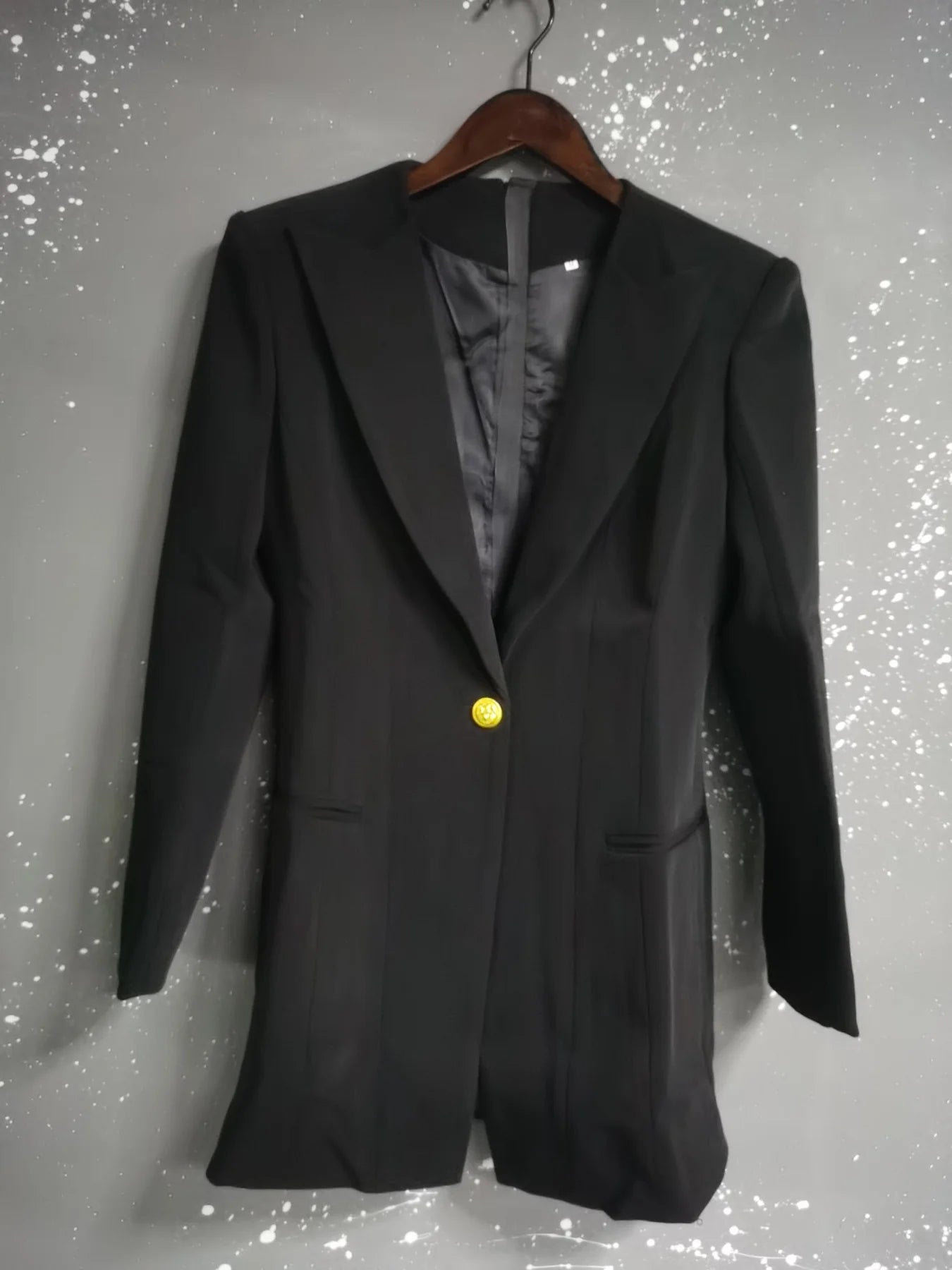 LGRQ 2026 Spring Fashion Women Clothes Notched Collar Full Sleeves Metal Single Button Slim High Waist Blazer Office Lady