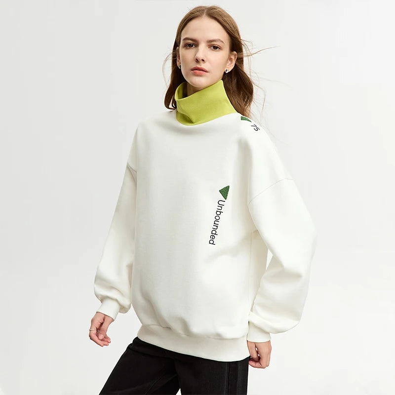 AMII Minimalist Preppy Style Embroidery Sweatshirt Women 2024 Autumn Lazy Loose Spliced Turtleneck Velvet Pullovers 12333011