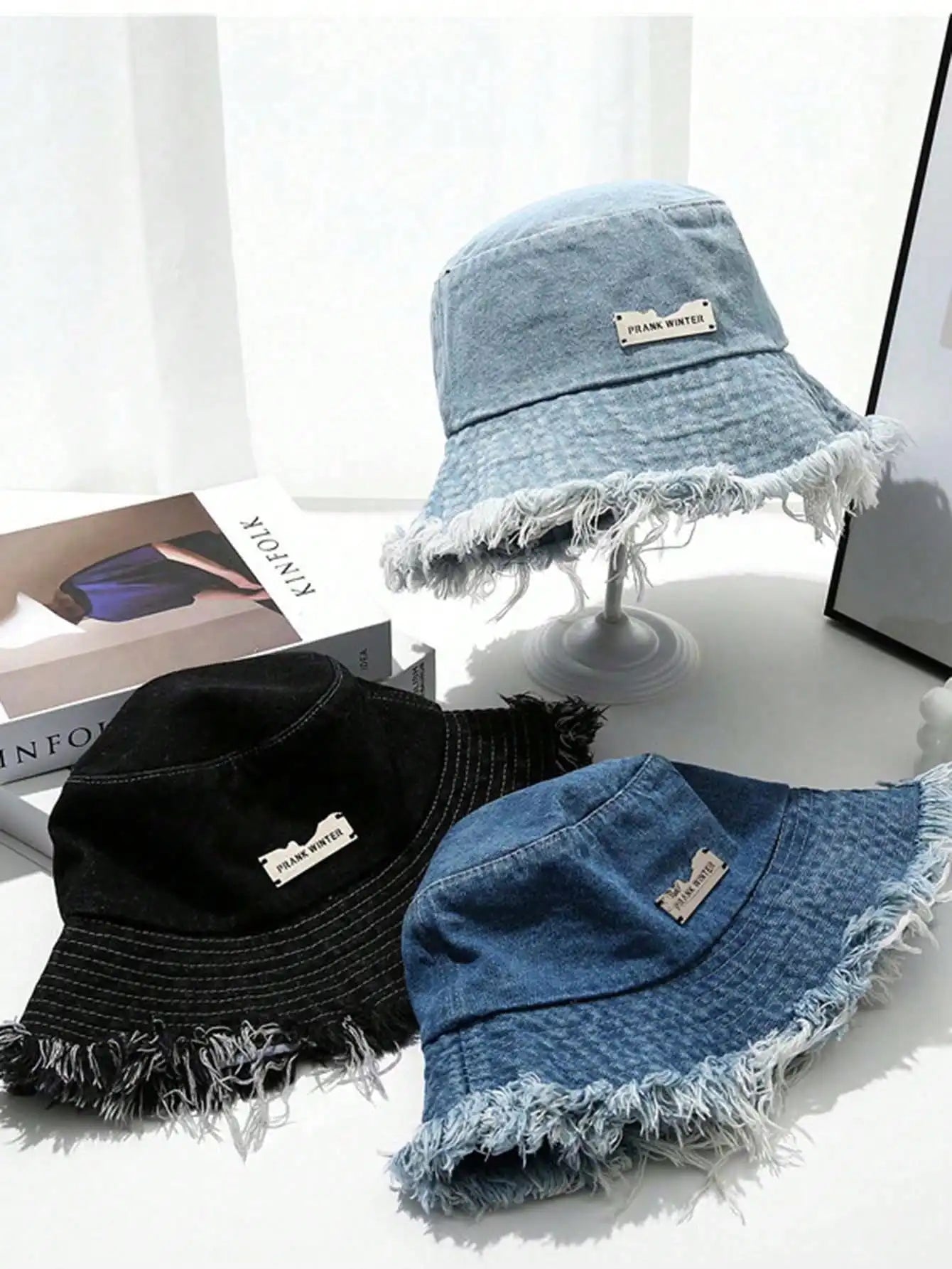 Women Sunscreen Casual Bucket Hat With Silver Letter Badge And Frayed Brim, Suitable For Travel And Shopping Outfits Music Fest