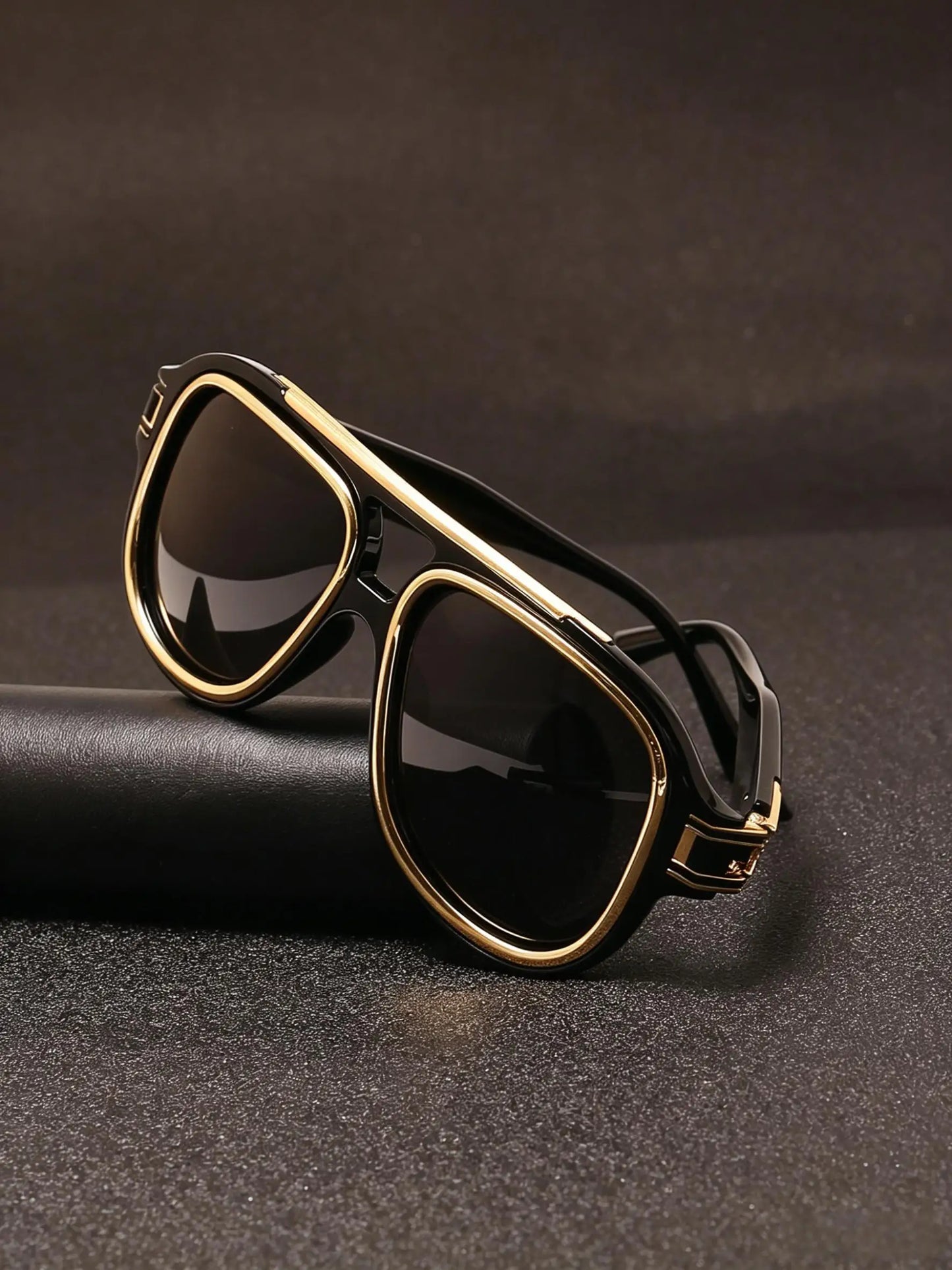 New Luxury Men's Sunglasses with Retro Oversized Square Lenses, Offering Uv Protection, Suitable for Casual Outdoor Driving