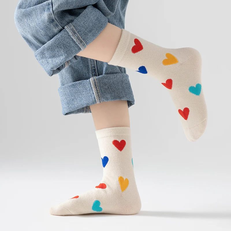 Three pairs of girls' socks for spring and autumn, sweet and versatile, with a heart-shaped color block design