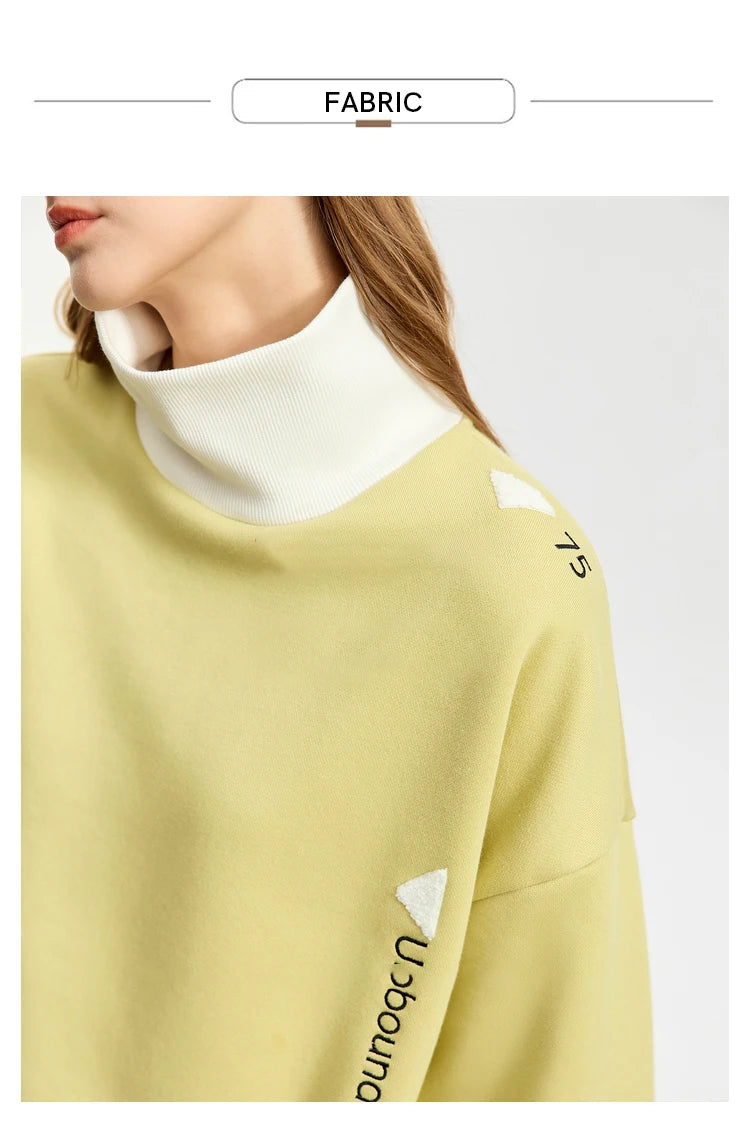 AMII Minimalist Preppy Style Embroidery Sweatshirt Women 2024 Autumn Lazy Loose Spliced Turtleneck Velvet Pullovers 12333011