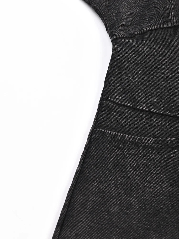 [EAM] Loose Fit Black Denim Big Size Sweatshirt New High Collar Long Sleeve Women Big Size Fashion Spring Autumn 2026 1K166