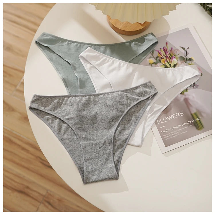 Meet'r Comfortable Cotton Underwear for Women Breathable Low Waist Panties, Seamless Lingerie Oversize Yoga Shorts
