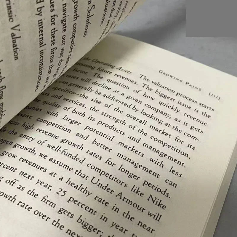 The Little Book of Valuation: How To Value A Company Learn To Value and Invest Easily Learning Reading Books