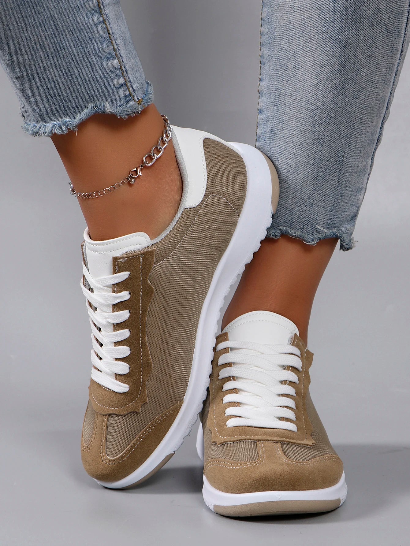 Spring new women's sports shoes, fashionable, breathable, lightweight, non-slip, wear-resistant, casual sports shoes, flat shoes