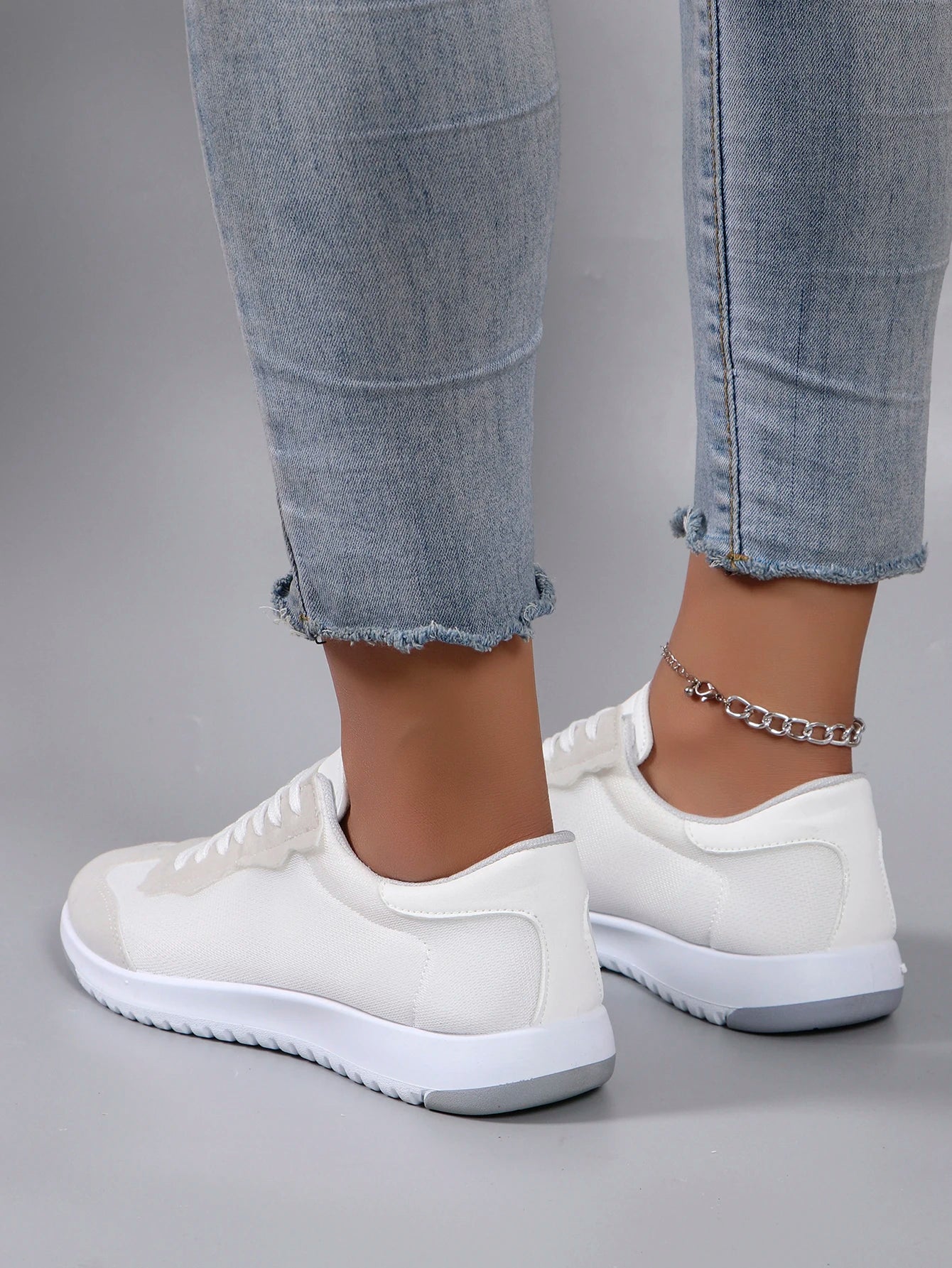 Spring new women's sports shoes, fashionable, breathable, lightweight, non-slip, wear-resistant, casual sports shoes, flat shoes